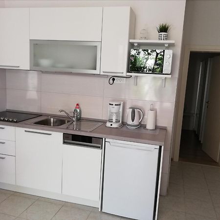 Apartments Regina Bol Zewnętrze zdjęcie