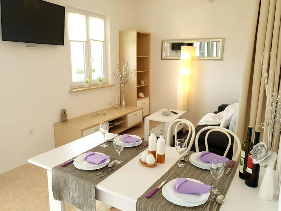 Apartments Regina Bol Zewnętrze zdjęcie