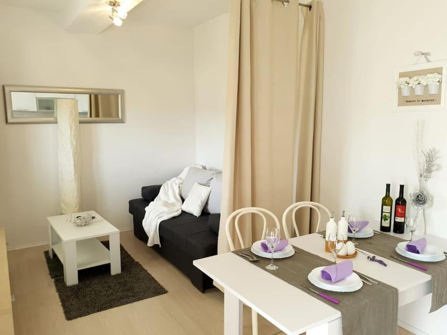 Apartments Regina Bol Zewnętrze zdjęcie