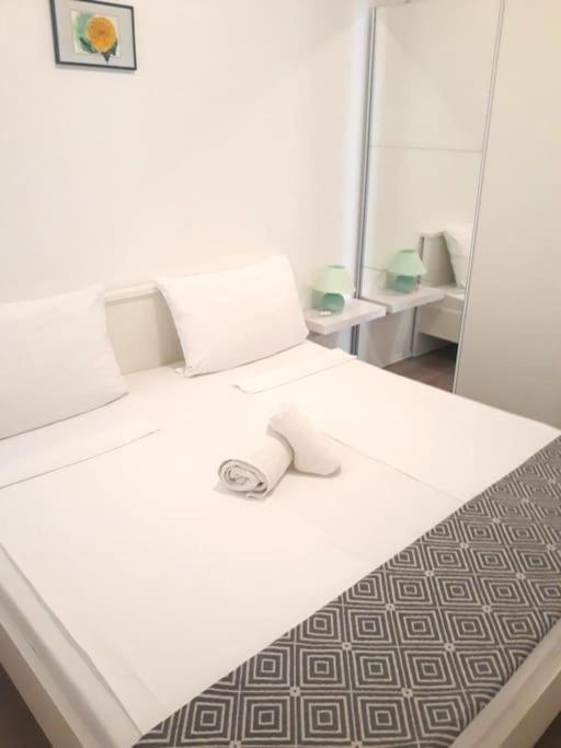 Apartments Regina Bol Zewnętrze zdjęcie